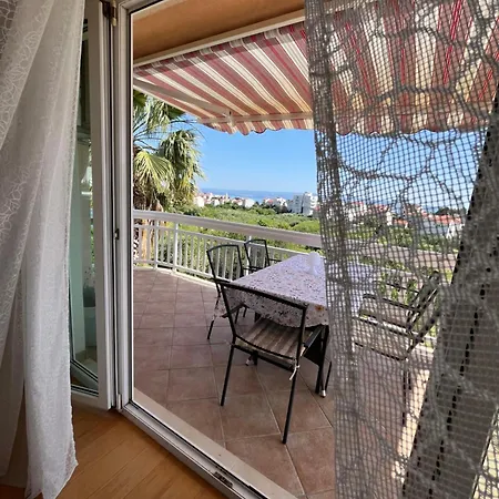 Apartamento Lupe *