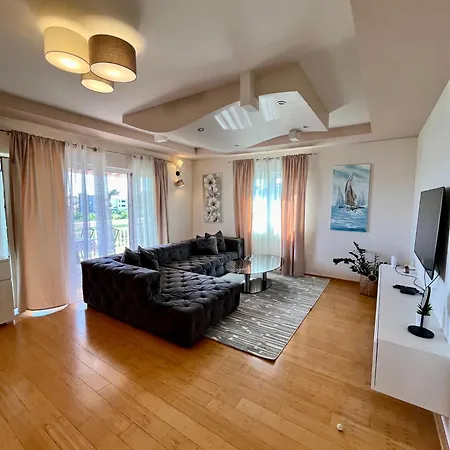Apartment Lupe
